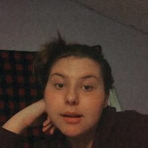 Meet your Posher, Dayna